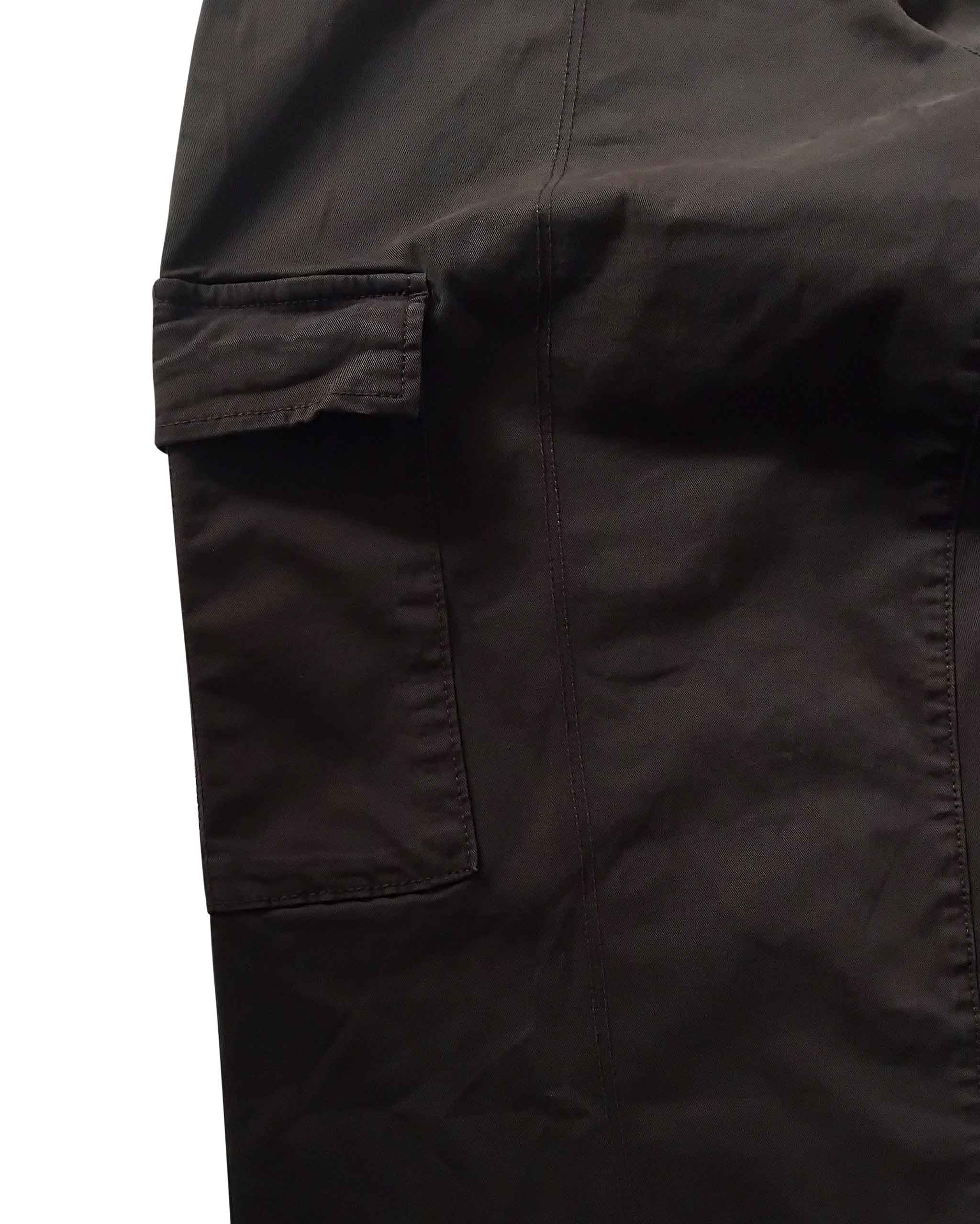 dark choco details